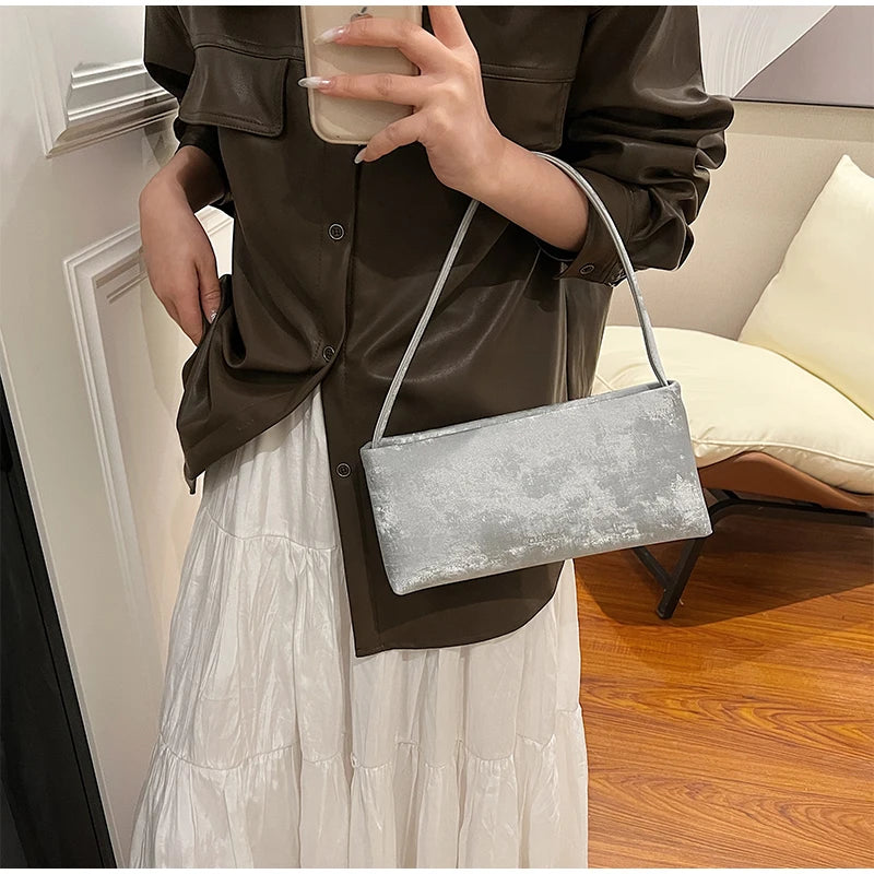 Retro Texture Design Underarm Bag Solid Color Simple Advanced Versatile Ladies Handbag Elegant Fashion Exquisite Shoulder Bag