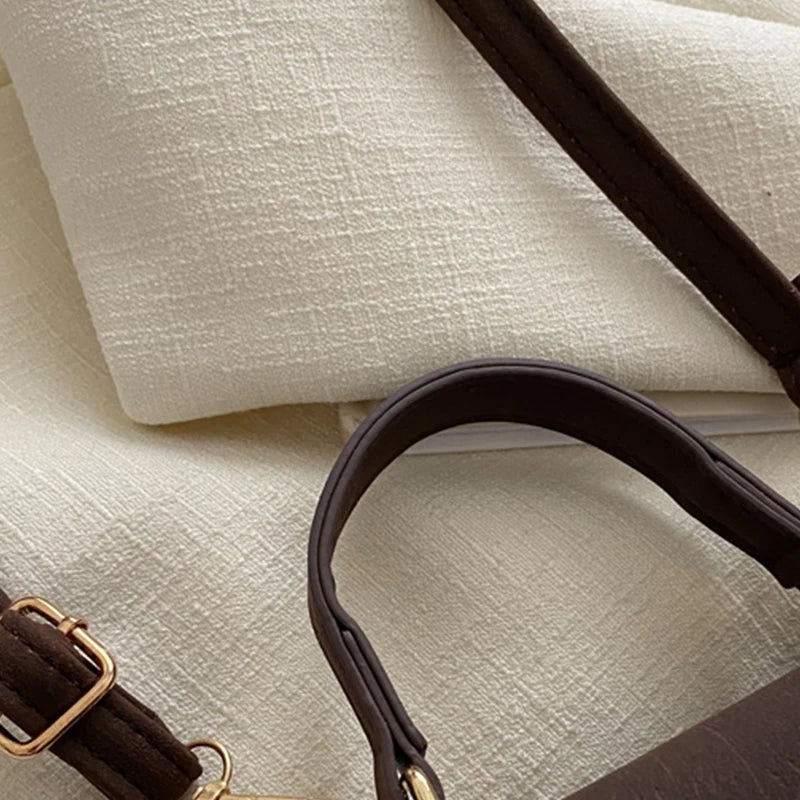 Luxury Fashion Small Square Bag Brand Design Advanced Leather Lock Simple Commuting Solid Color Texture Handbag Messenger Bag