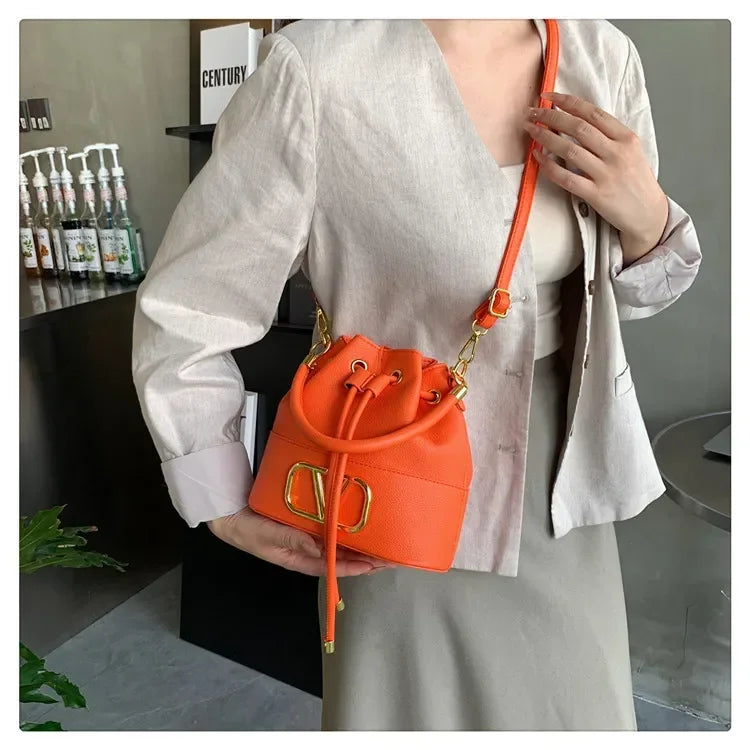 New Arrival Minimalist Tote - 2025 New Clean-Lined Pure Color Design with Spacious Compartment for Commute & Daily Essentials
