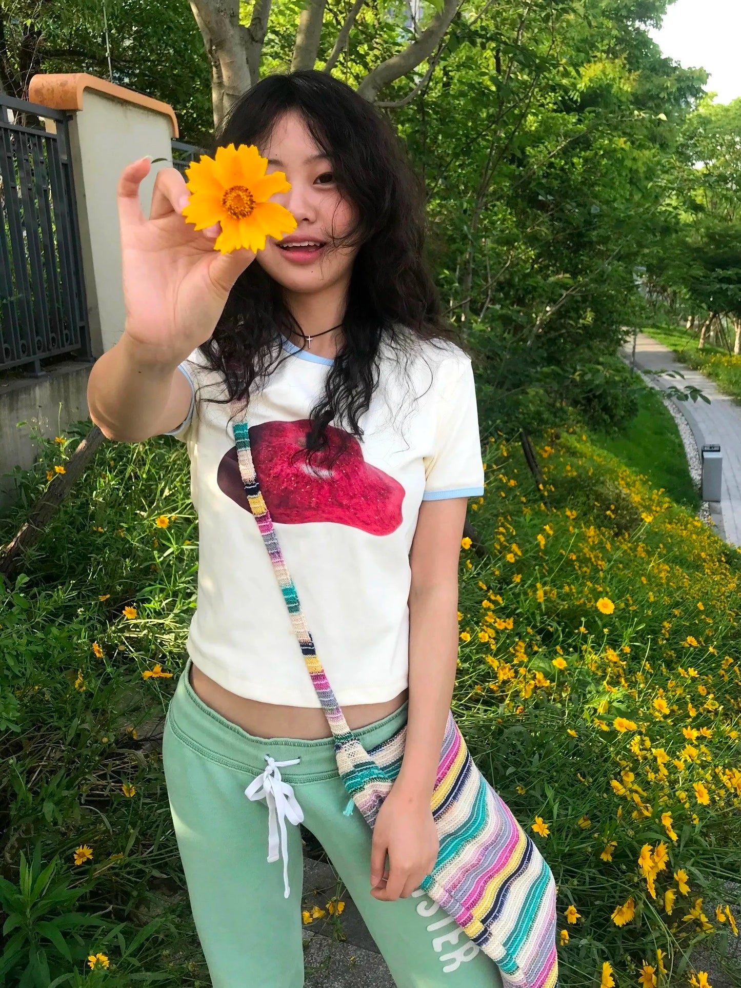 Karrram Japanese Y2k Apple Print T-shirt Vintage 2000s Style Crop Top Harajuku Aesthetics Short Sleeve Tee Shirt American Retro