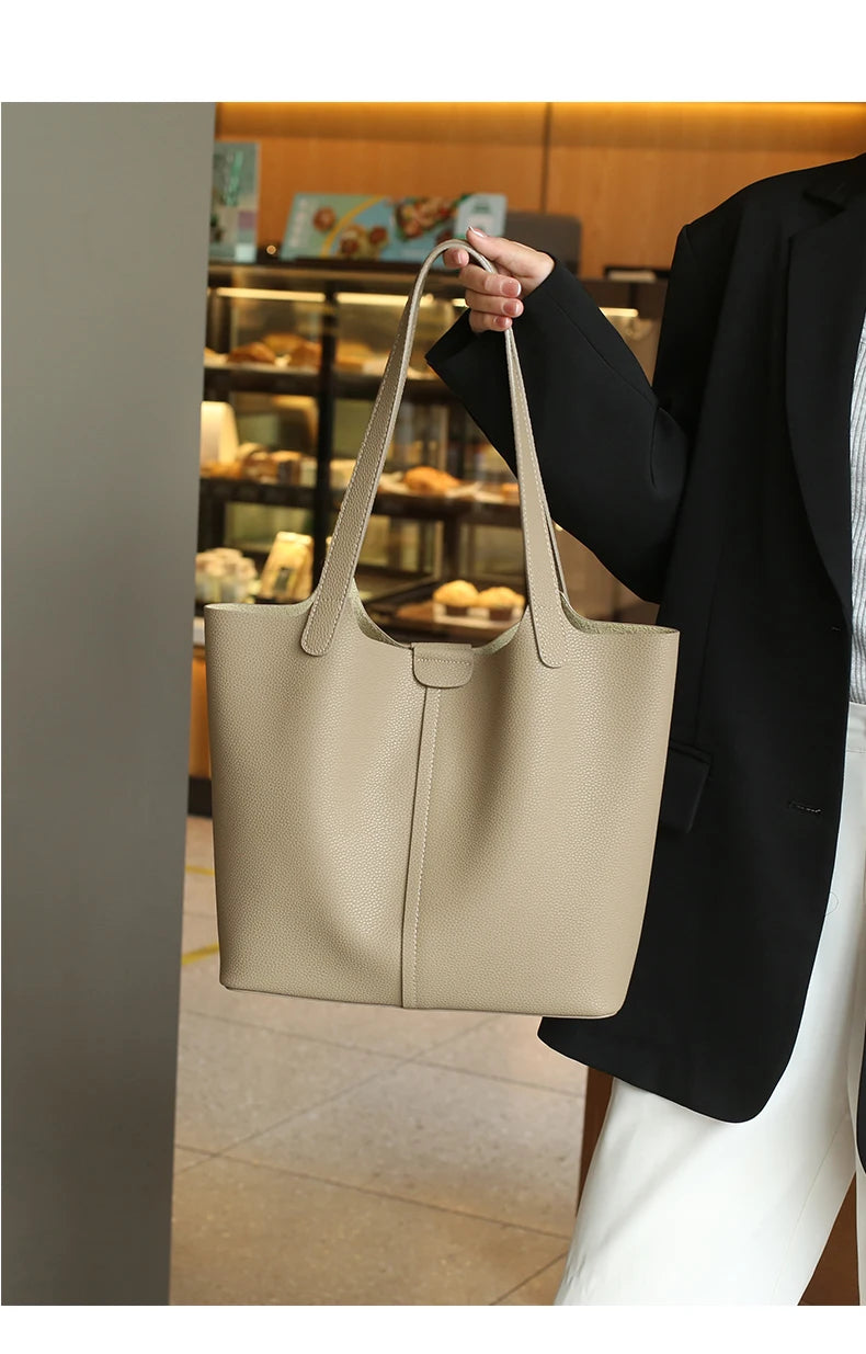 Genuine Leather Designer Luxury Bag Large Capacity Fashionable Casual Shoulder Bag Commuting work handbag for women office