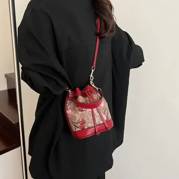 "2025newTextured Bucket Bag Women Artisan Drawstring Shoulder Purse Vintage Motif Crossbody Heritage Accent Carrier"