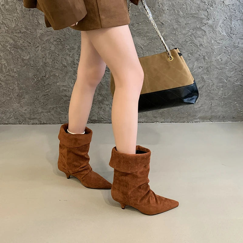 Women's Frosted Low-heeled Boots Fashion Retro Brand Short Boots Pointed Stiletto Boots Pleated Ankle Boot Folded Hem Short Boot