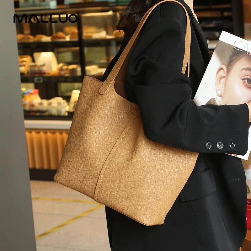 Genuine Leather Designer Luxury Bag Large Capacity Fashionable Casual Shoulder Bag Commuting work handbag for women office