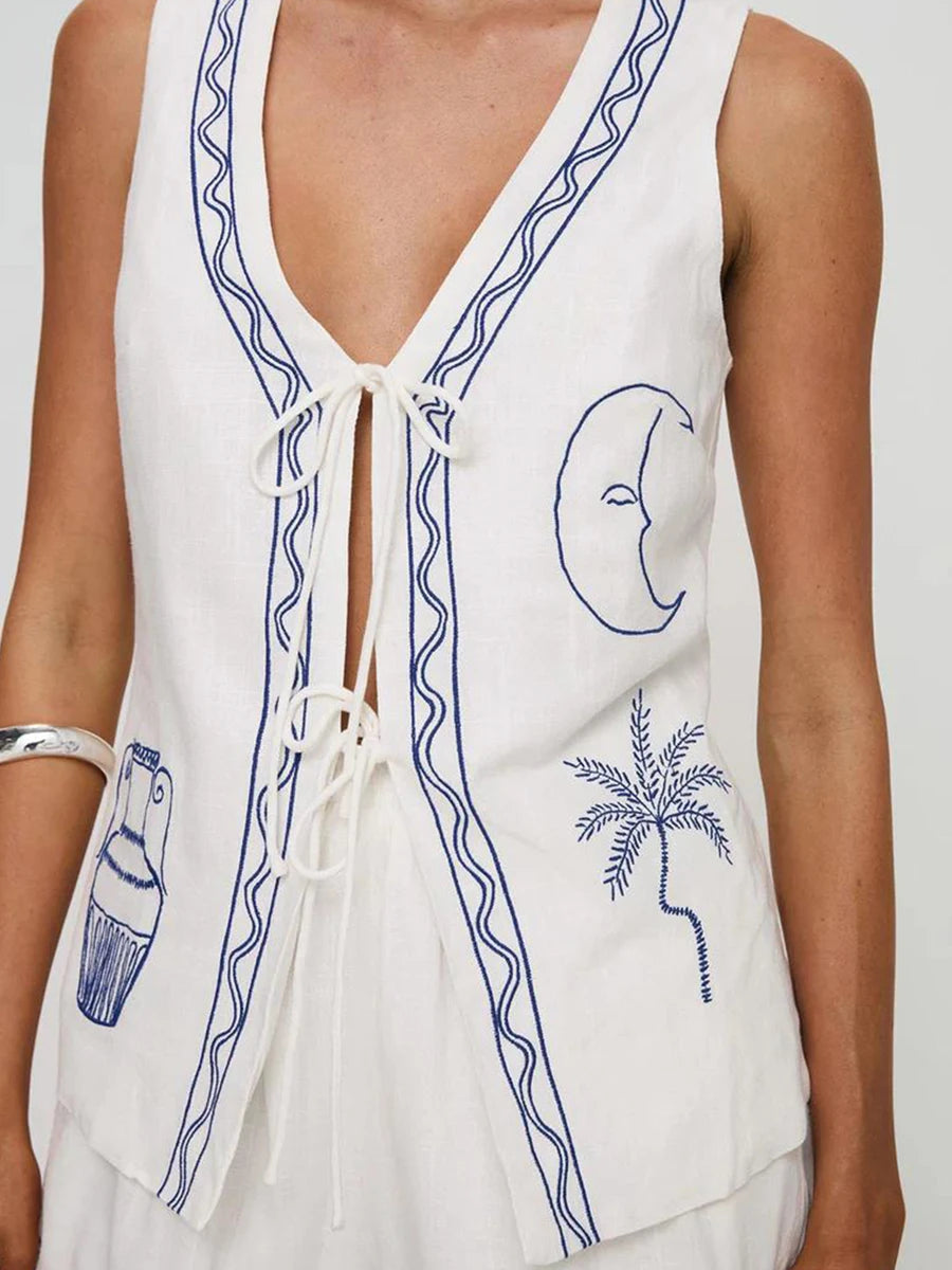 Women 2 Piece Shorts Set Moon Palm Tree Lacing V-Neck Sleeveless Vest Elastic Waistband Shorts Loungewear Outfits for Daily Life