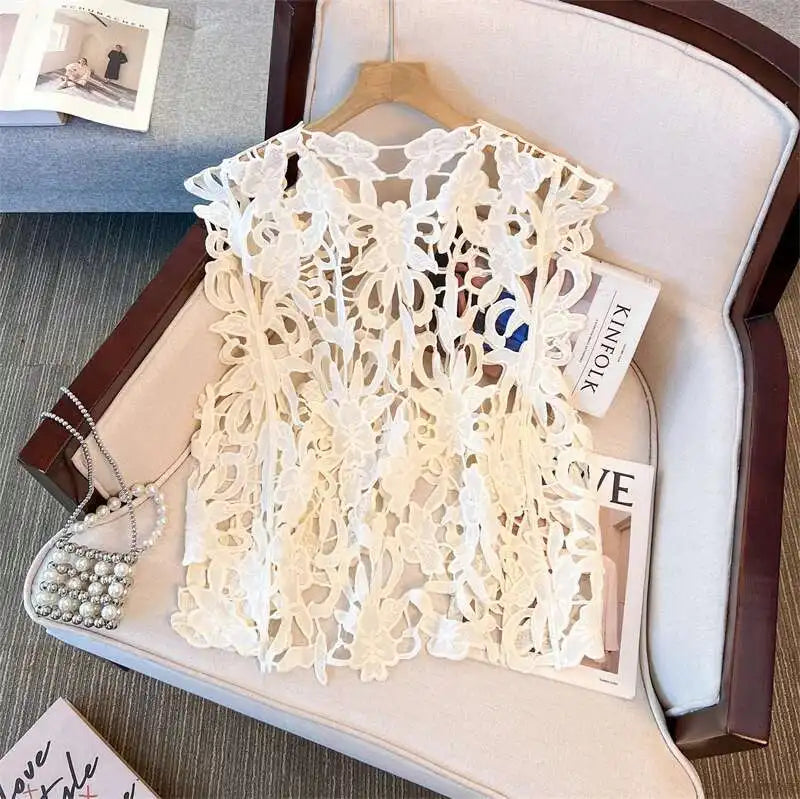 XFPV Solid Color Summer Sunscreen Tops For Women Round Neck Sleeves Hollow Out Design Clothing Female New Fashion 22D1493