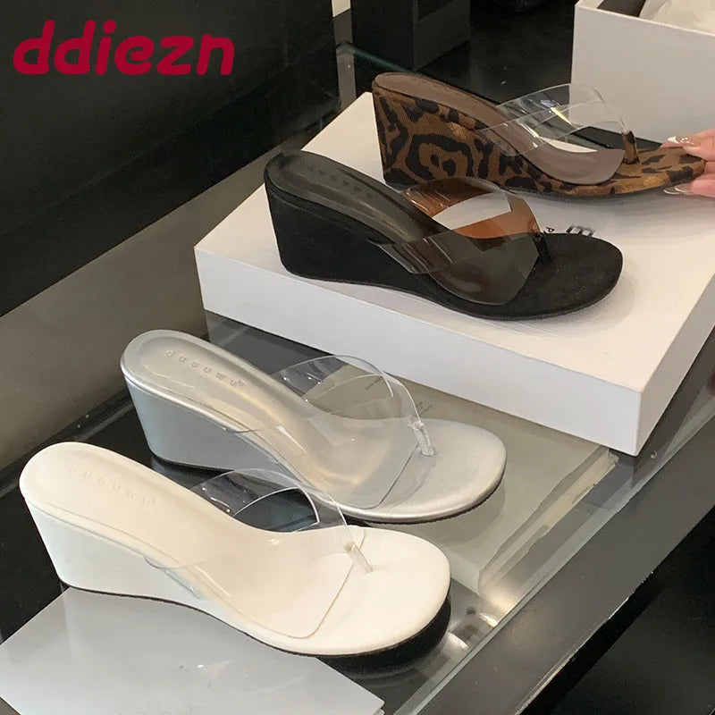 Fashion Transparent Women Wedges Slippers Shoes Female Flip flops Sandals Slides Round Toe Ladies Wedges Slippers Shoes Pumps