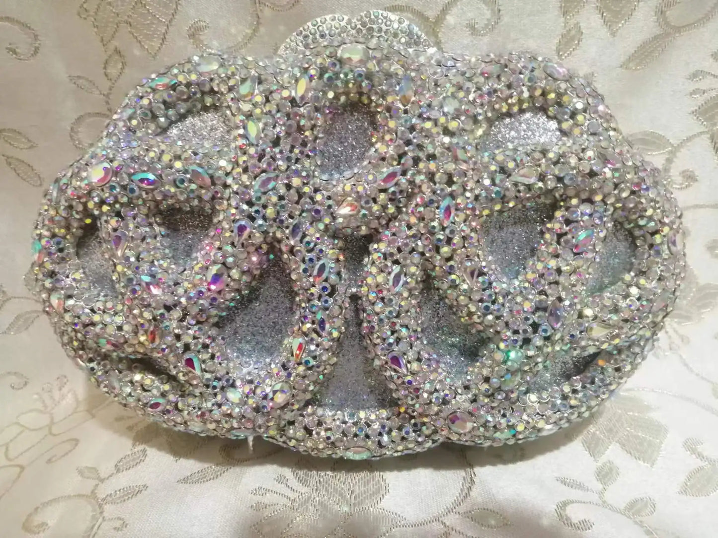 Lady Hot pink/Green/Silver Rhinestone Bags Luxury Fashion Female Diamond Crystal Clutch Elegant Gold Metal Wedding Dinner Purses