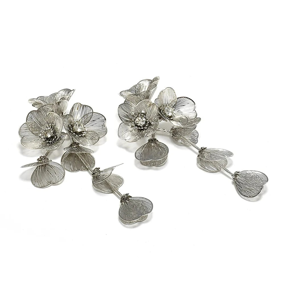 Elegant Flower Earrings Metal Hollow Petal Piercing Earrings Wholesale Popular Women's Accessories Trendy Drop Earrings Jewelry