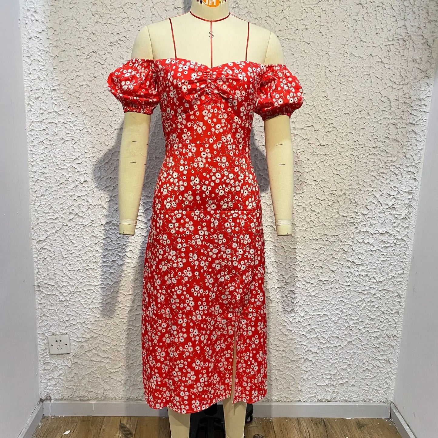 Elegant Summer Women's Dress Off-Shoulder Floral Side Slit Fashionable Commuting Foreign Trade New Style Womens Clothing