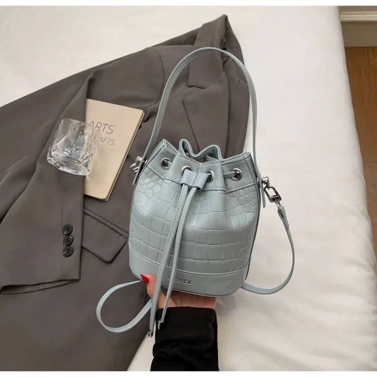 2025 New Trendy Women's Drawstring Tote Bag - Vintage Stone Texture Crossbody Satchel with Retro Minimalist Design