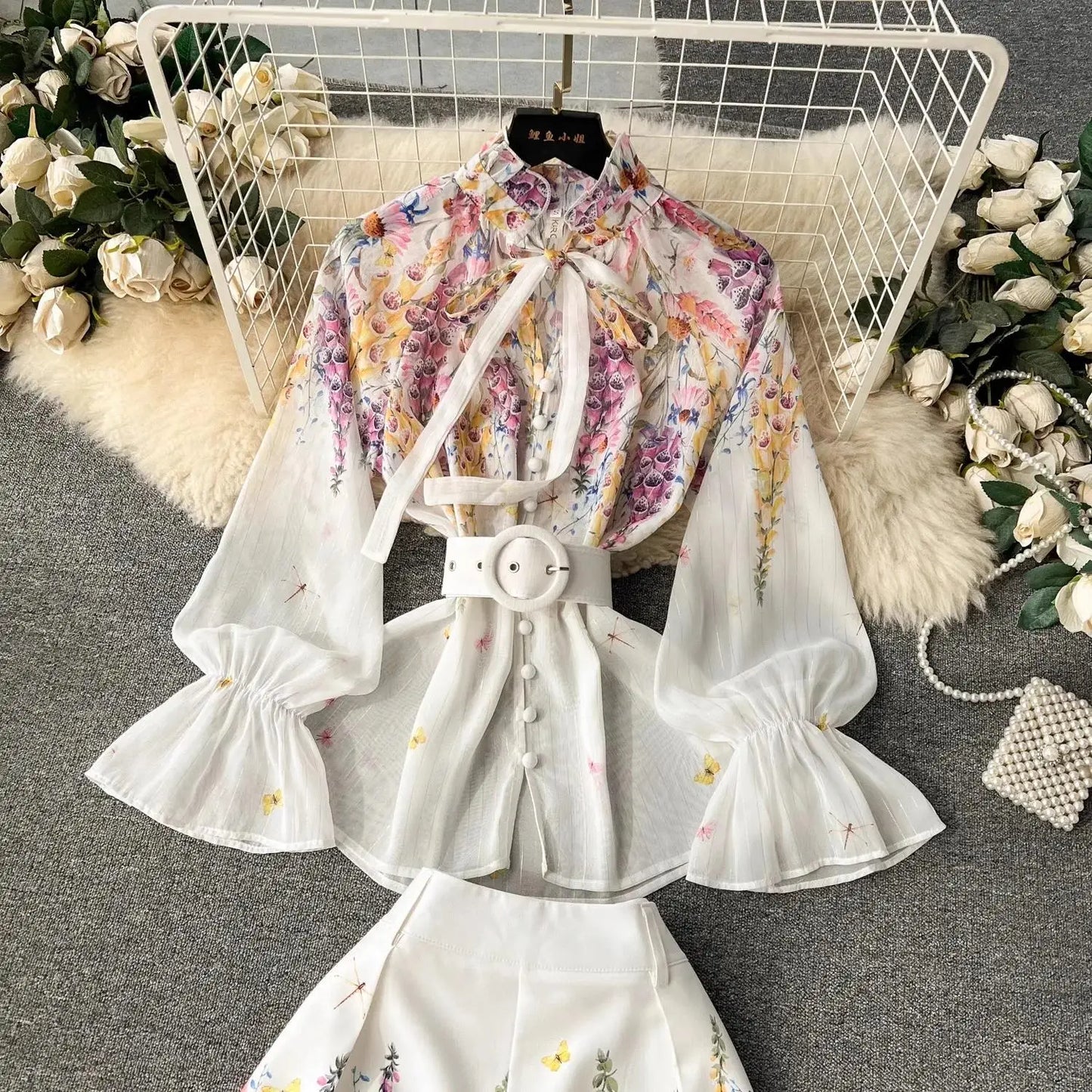 Women's Outfits Bright Silk Chiffon Shirt Blouse Top + Belt Shorts Two Piece Sets Summer Holidays Lavender Flower Shorts Suit