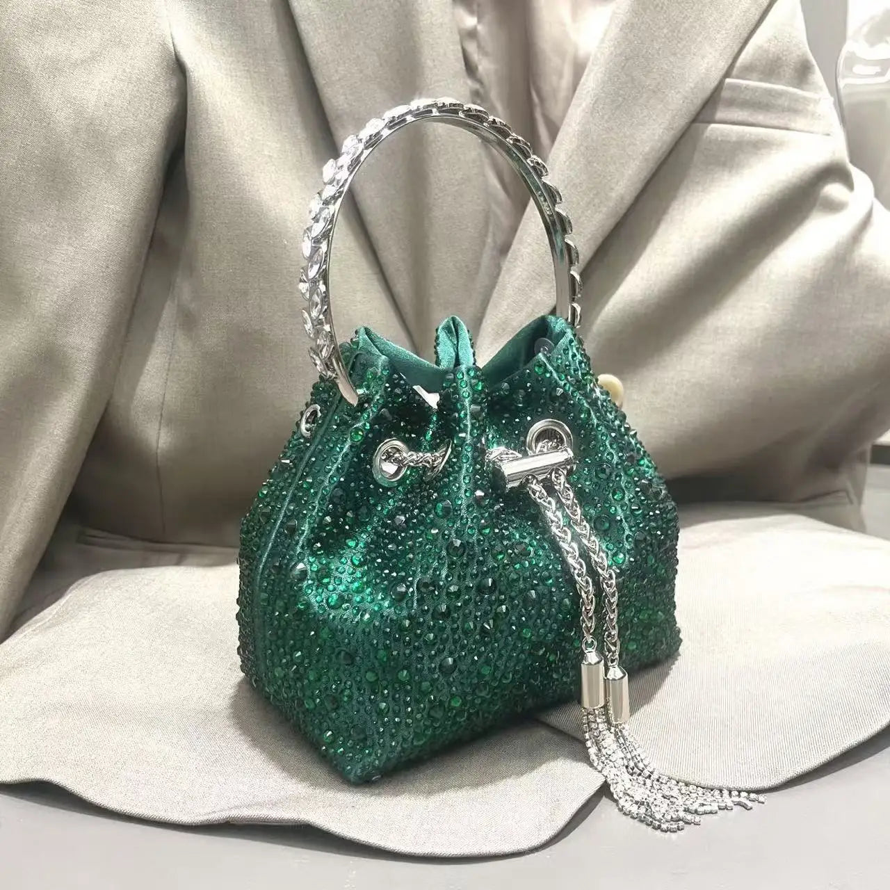Crystal Shiny Diamonds Bucket Bag Fashion Women Handbag Metal Ring Handle Evening Bag Wedding Party Clutch Purse Crossbody Bag