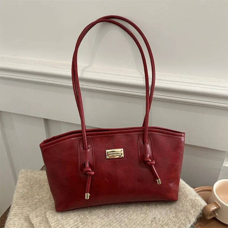 Retro French Women's Shoulder Bag Large Capacity Commuting Versatile Underarm Bag Simple Texture Solid Color Handbag Tote Bag