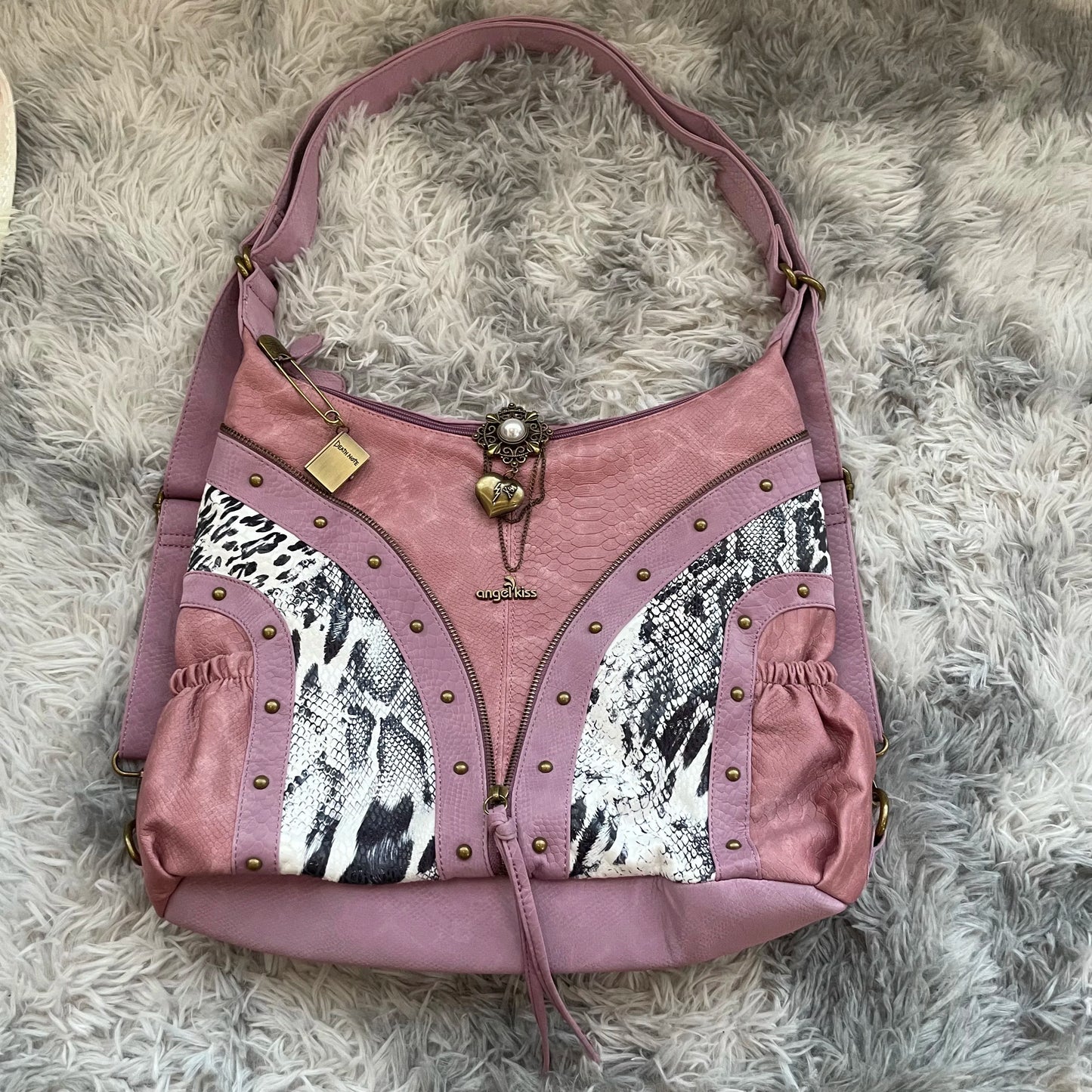 Original Design Retro Rivet Leopard Print Punk Backpack Commuter Large Capacity Tote Crossbody Bags for Women Hot Selling