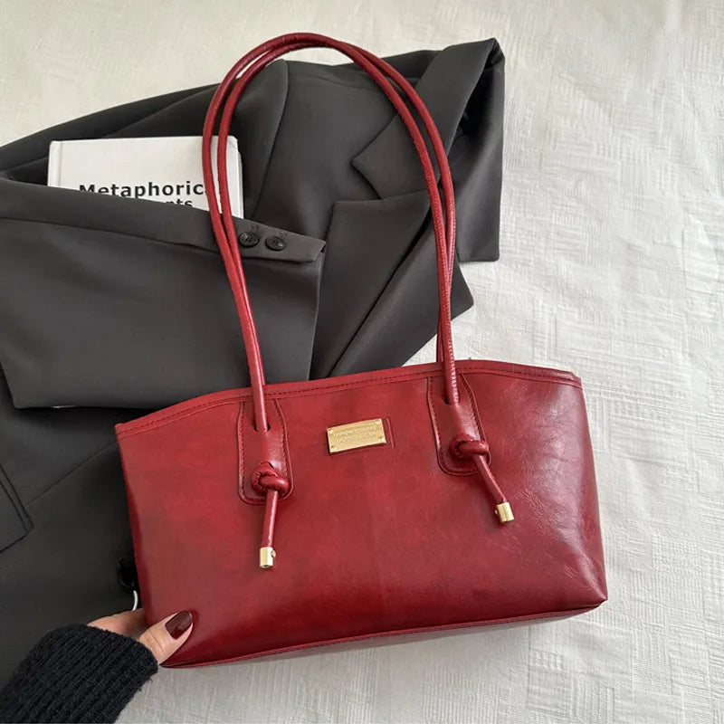 Retro French Women's Shoulder Bag Large Capacity Commuting Versatile Underarm Bag Simple Texture Solid Color Handbag Tote Bag