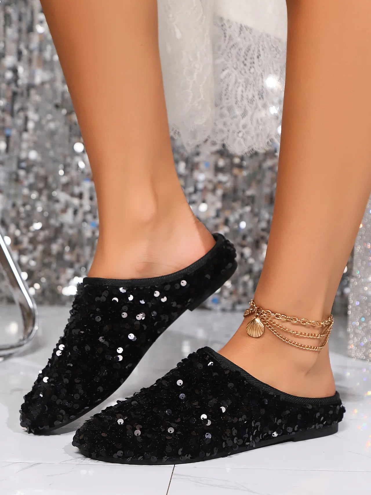2025 Fashion new casual baotong glitter casual wear light solid color round head flat shoes