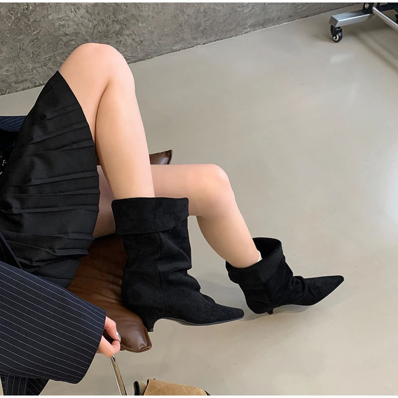 Women's Frosted Low-heeled Boots Fashion Retro Brand Short Boots Pointed Stiletto Boots Pleated Ankle Boot Folded Hem Short Boot
