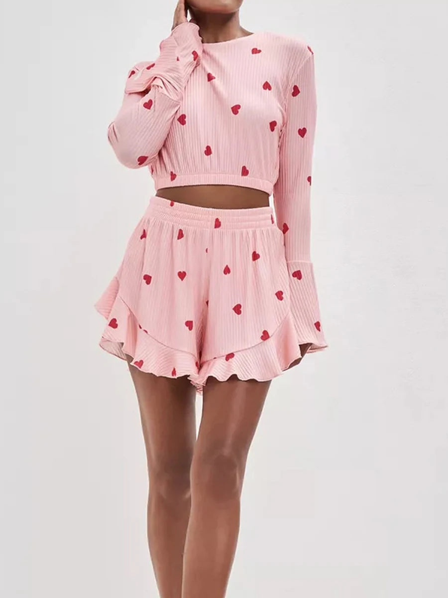 Women 2 Piece Pajamas Set Valentine's Day Heart Print Crop Long Sleeve Tops and Elastic Ruffled Shorts for Loungewear Sleepwear