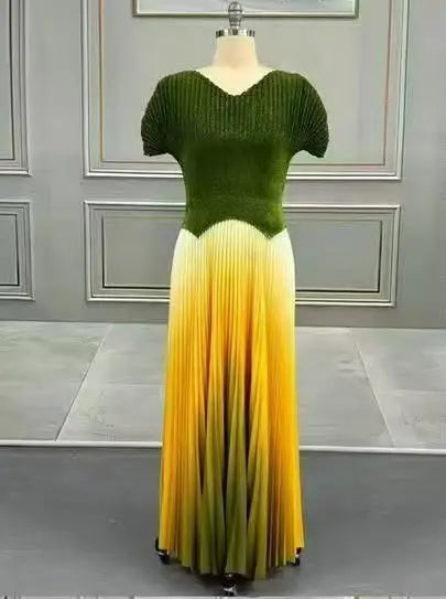 CM.YAYA Gradient Women's Set Short Sleeve V-neck Tops and Pleated Long Skirts Suit Street Two 2 Piece Dress Set African Outfits