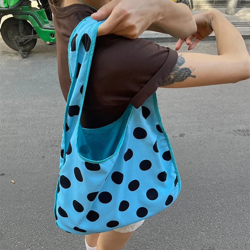 Summer Polka Dot Shoulder Bag Large Capacity Versatile Tote Bag Underarm Bag New Brand Women's Commuter Handbag Messenger Bag