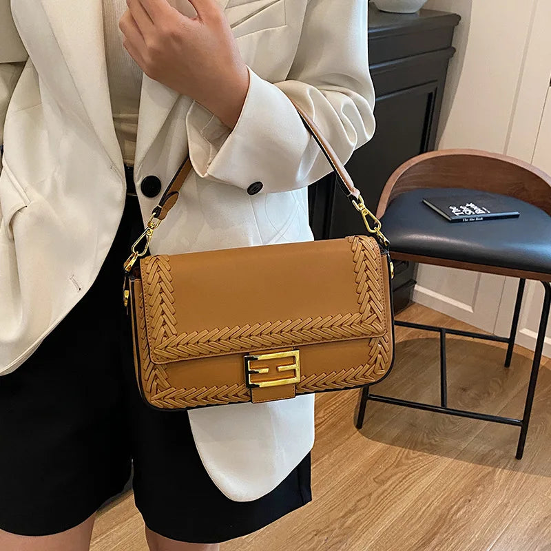 2025 Designer Shoulder Bag Collection - Bamboo Woven Crossbody Saddle Bag, Elegant Top Handle Hobo Purse with Chain Strap