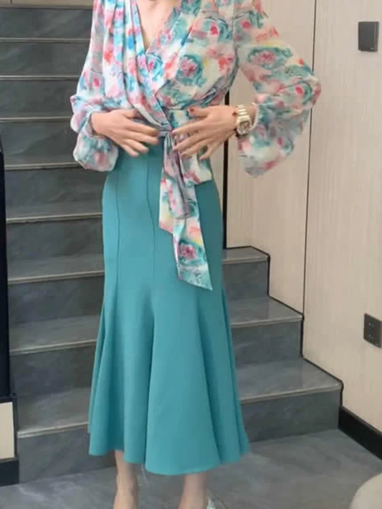 Two-piece dress women's summer 2024 new temperament casual fashion print sexy design cross tie floral shirt+fishtail skirt