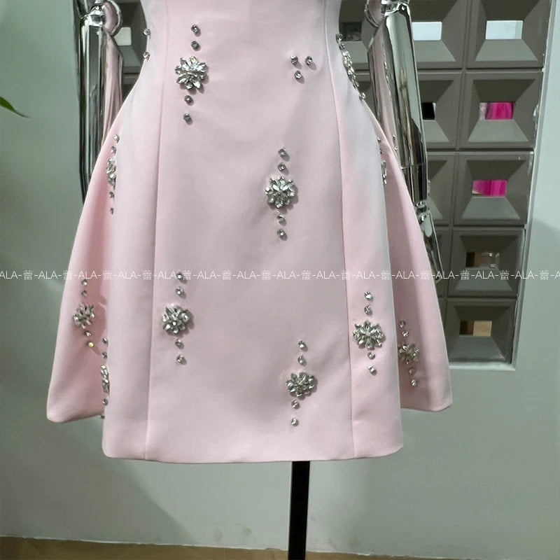 High-end Light Luxury Party Dress 2025 Summer Clothes New Heavy Industry Diamond Square Collar Waist Halter Bow Short Dress