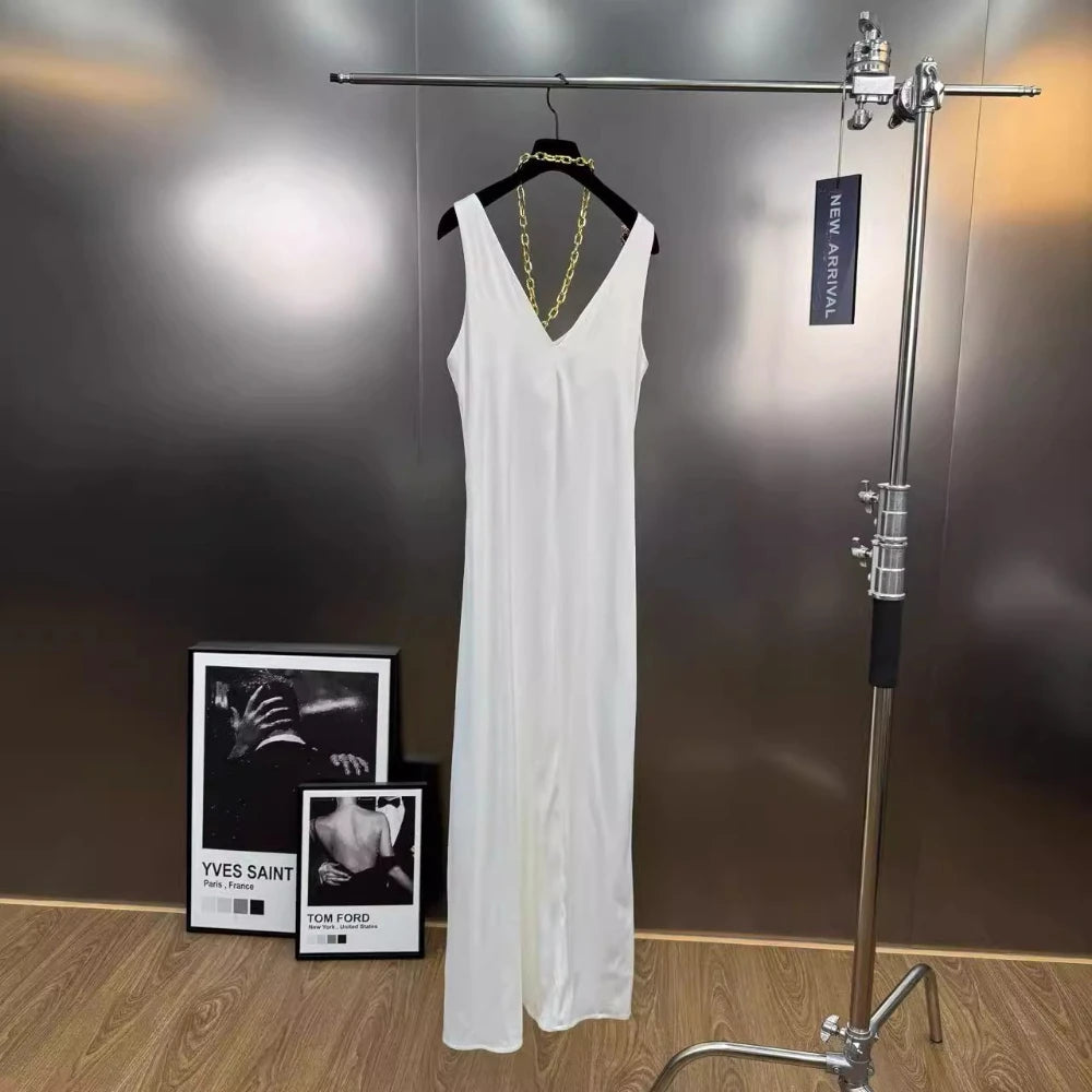 VGH Minimalist Spliced Chain Long Sundresses for Women V Neck Sleeveless High Waist Patchwork Metal Buckles Dress Female Summer