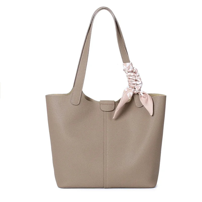 Genuine Leather Designer Luxury Bag Large Capacity Fashionable Casual Shoulder Bag Commuting work handbag for women office