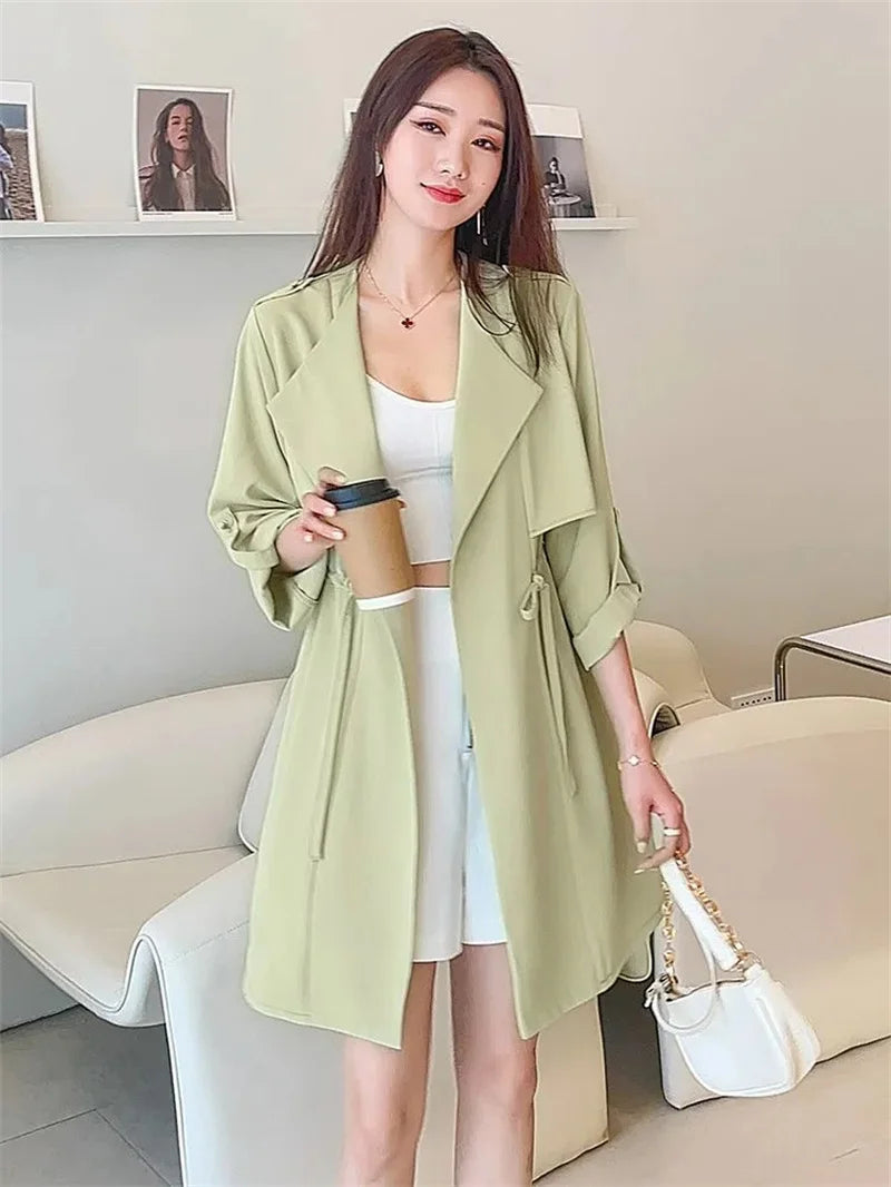 Autumn Windbreaker New Women's Thin Coat Korean Version 2023 Single-Layer Fashion Drawstring Slim Trench Coat Top with 3/4 Sleev