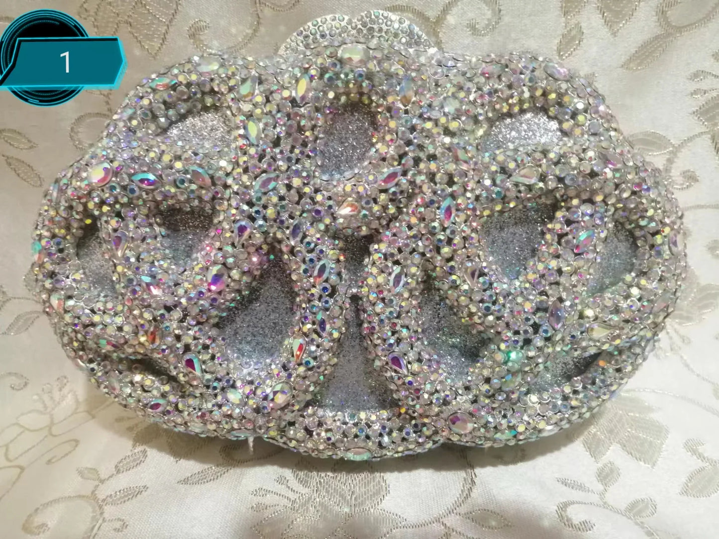 Lady Hot pink/Green/Silver Rhinestone Bags Luxury Fashion Female Diamond Crystal Clutch Elegant Gold Metal Wedding Dinner Purses