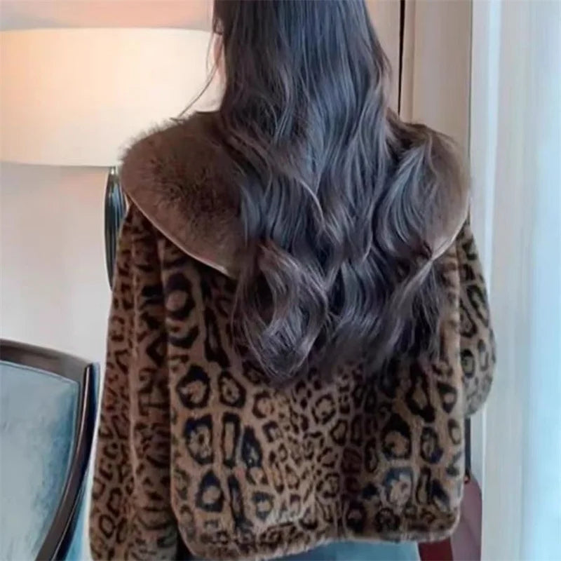 High Quality 2025 Fashion Fur Collor Mink Fur Jacket New Short Fur Design Thick And Warm Leopard Print Coat Imitating Fur Coat