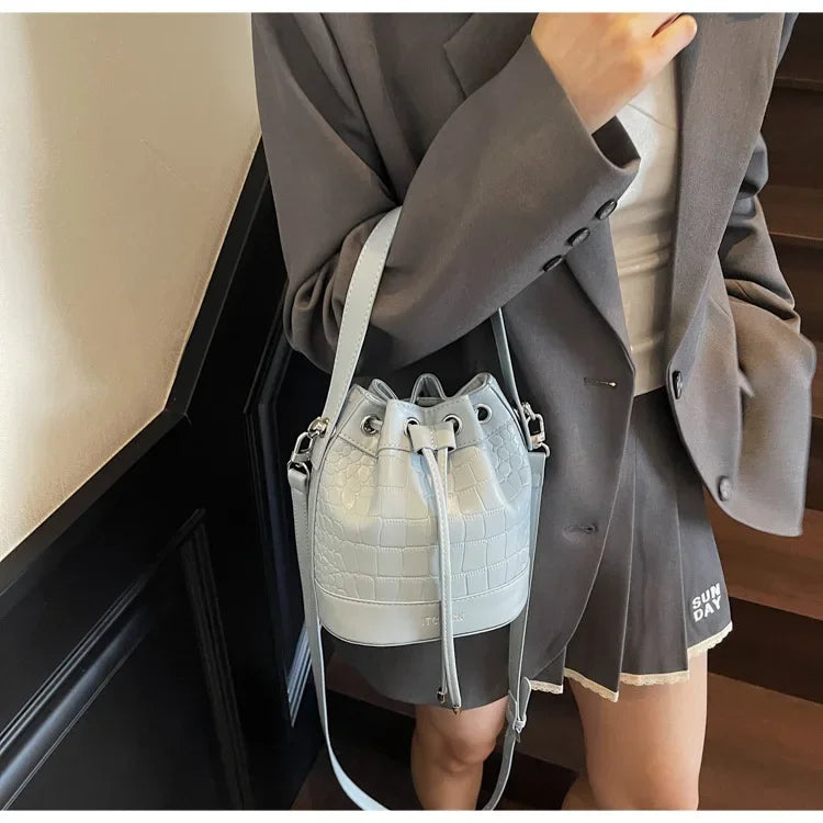 2025 New Trendy Women's Drawstring Tote Bag - Vintage Stone Texture Crossbody Satchel with Retro Minimalist Design
