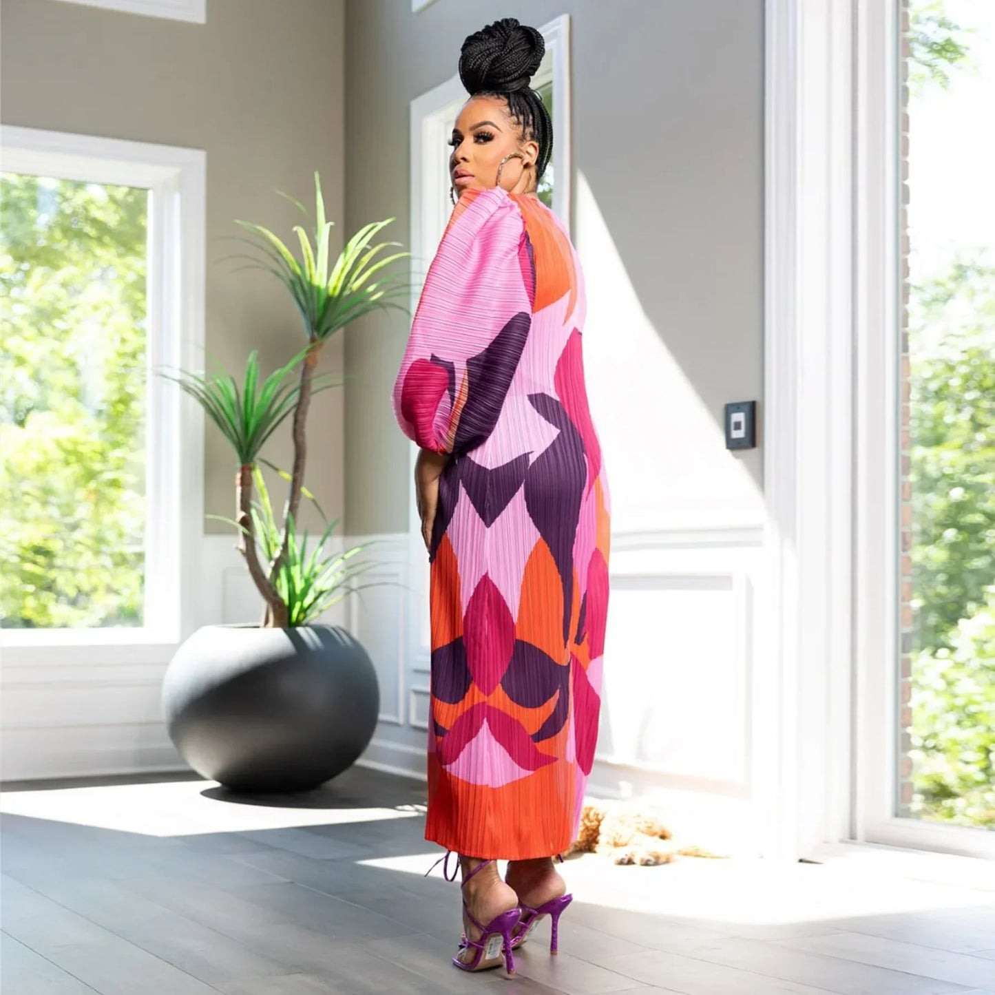 Lantern sleeve pleated dress