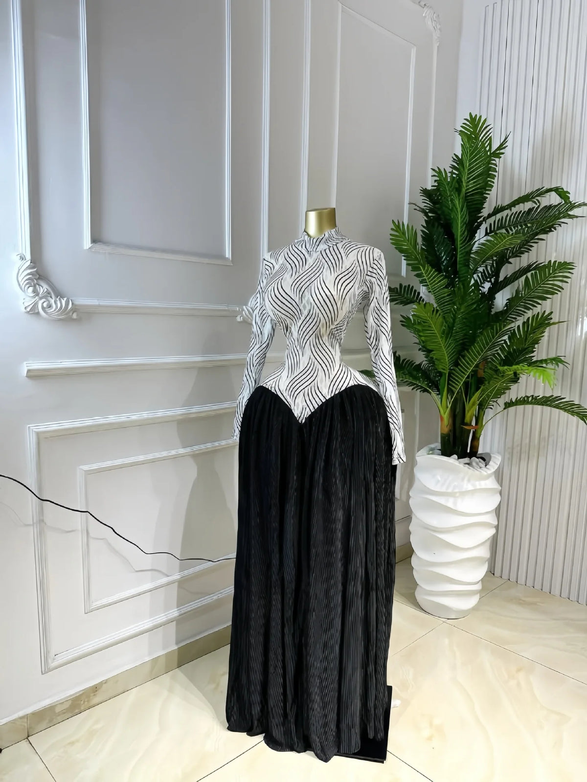 Pleated Stand Collar Maxi Dress With Long Sleeves for Women