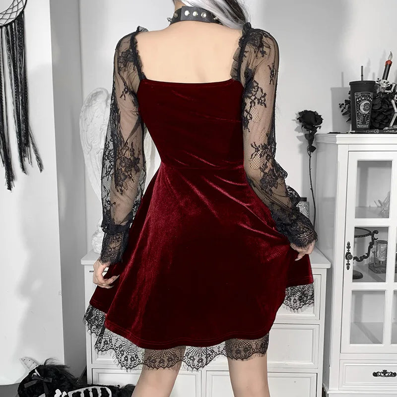 Y2K Hollow Cuffs Strapless Sexy Gothic Lace Dress Dark Style Pleated Knee-length Skirt Women‘s Slim Fit Fashion Women's Clothing