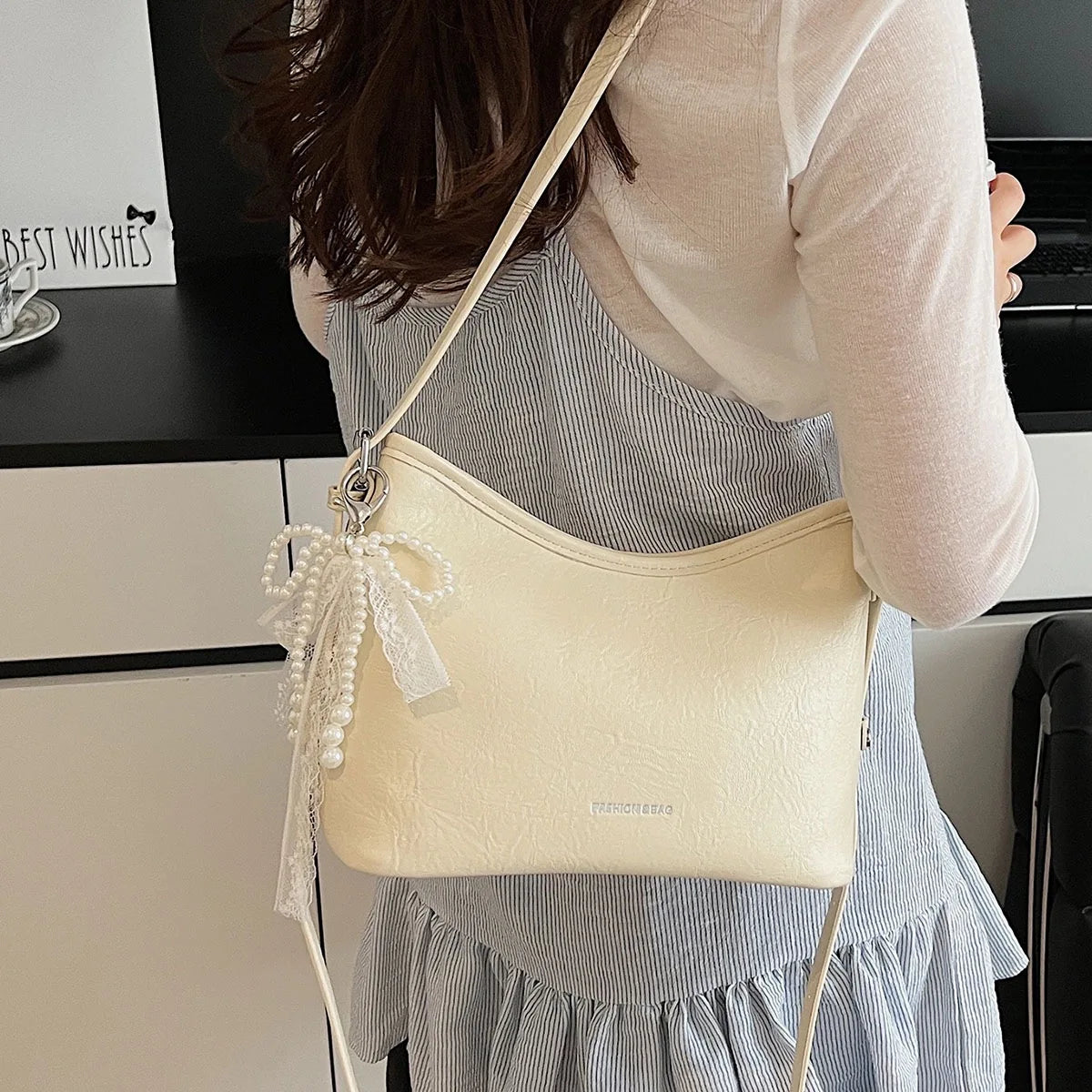 2025 New Women's Tote Bag - Large Capacity Crossbody Purse, Stylish Shoulder Bag for Work & Commute, Summer Office Essentials