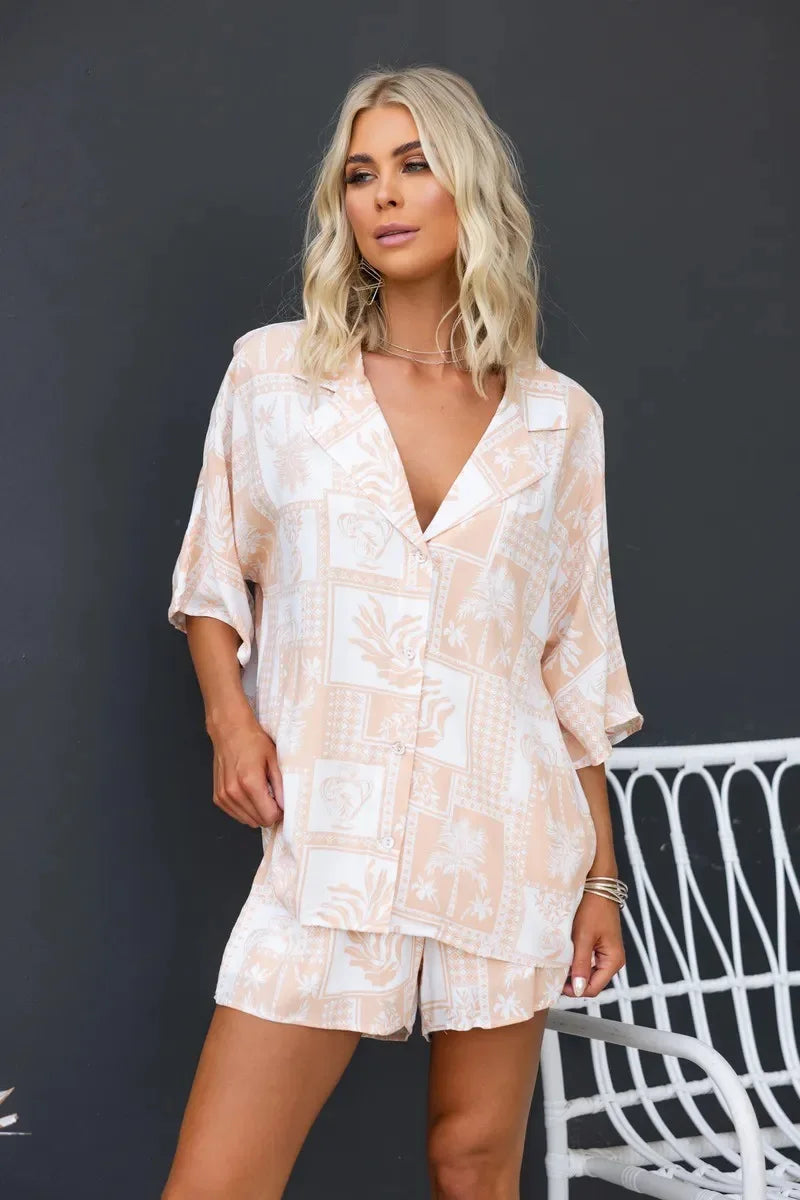 Summer Women Retro Print Short Sleeve 2PCS Loose Suits Casual V-Neck Shirt Top Elastic Waist Short Pants Sets Beachwear