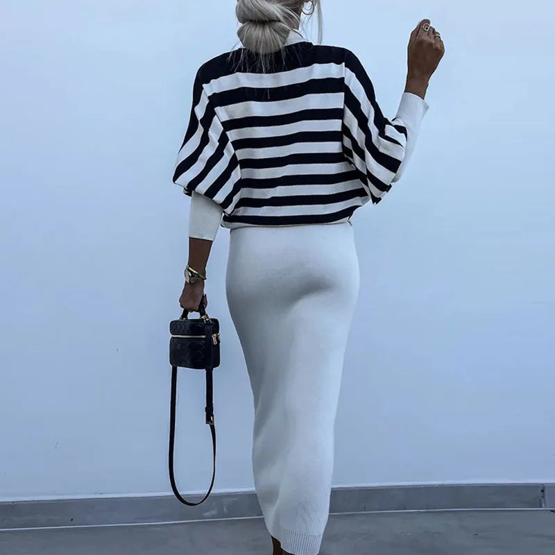 2025 New Autumn Striped Loose Pullover Women's Suit Sexy V-neck Sleeveless Dress Two-piece Set Casual Knitted Slim Fit Outfits