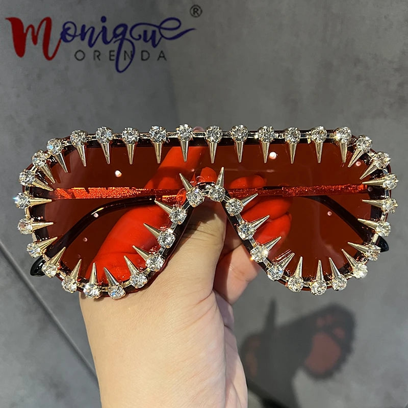 Rhinestone One Piece Frame Sunglasses