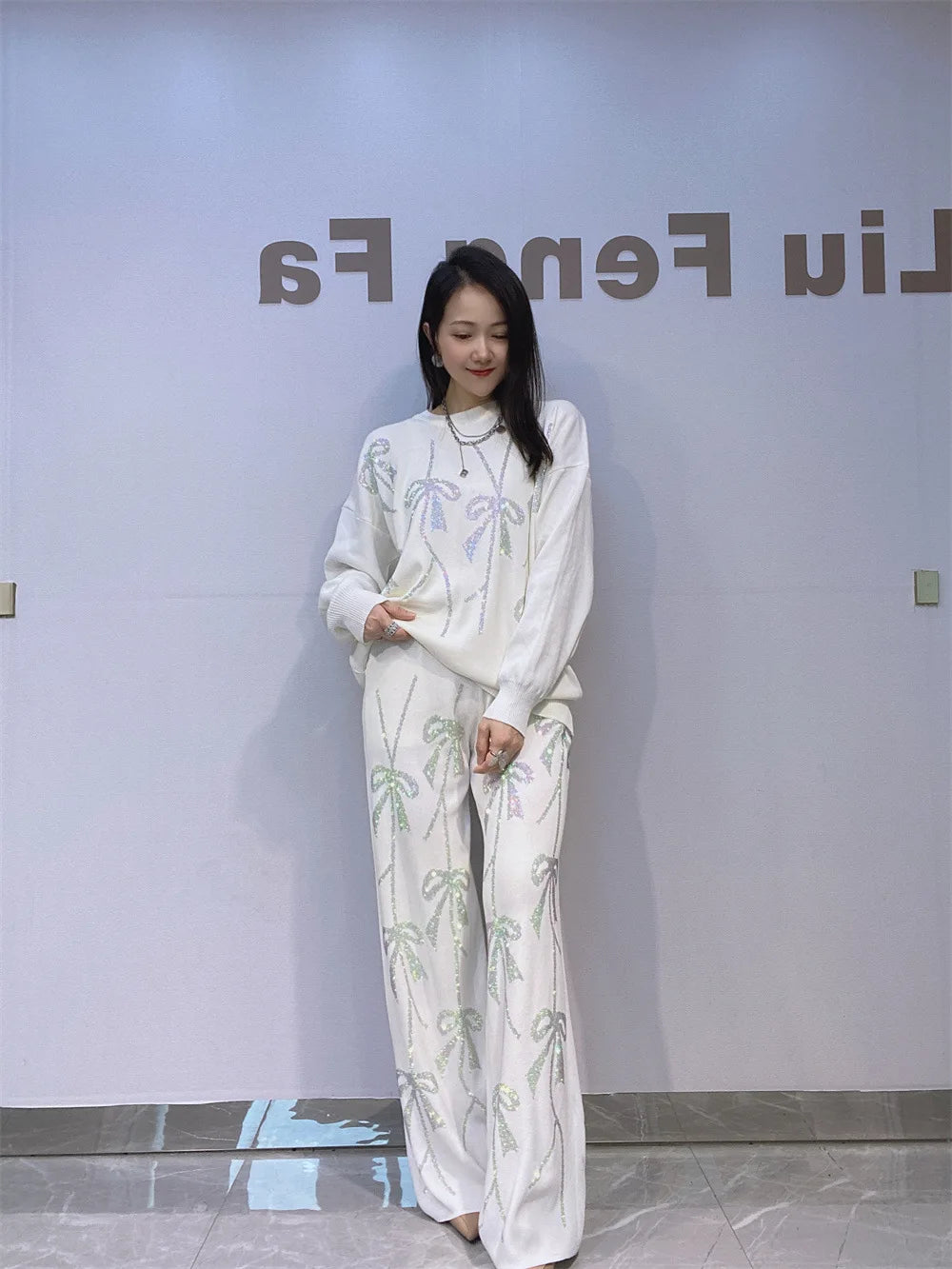 2025 Autumn New Fashion Rhinestone Knitted Two-Piece Set Loose Women's Top Casual Wide-Leg Pants Ladies Long Pants Suit