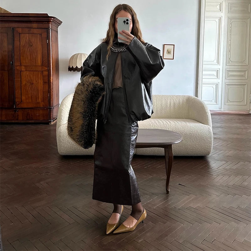 Women Green Stand Collar Leather Jacket Fashion Zipper Long Loose Outerwears Chic 2025 New Autumn Fashion High Street Lady Wear