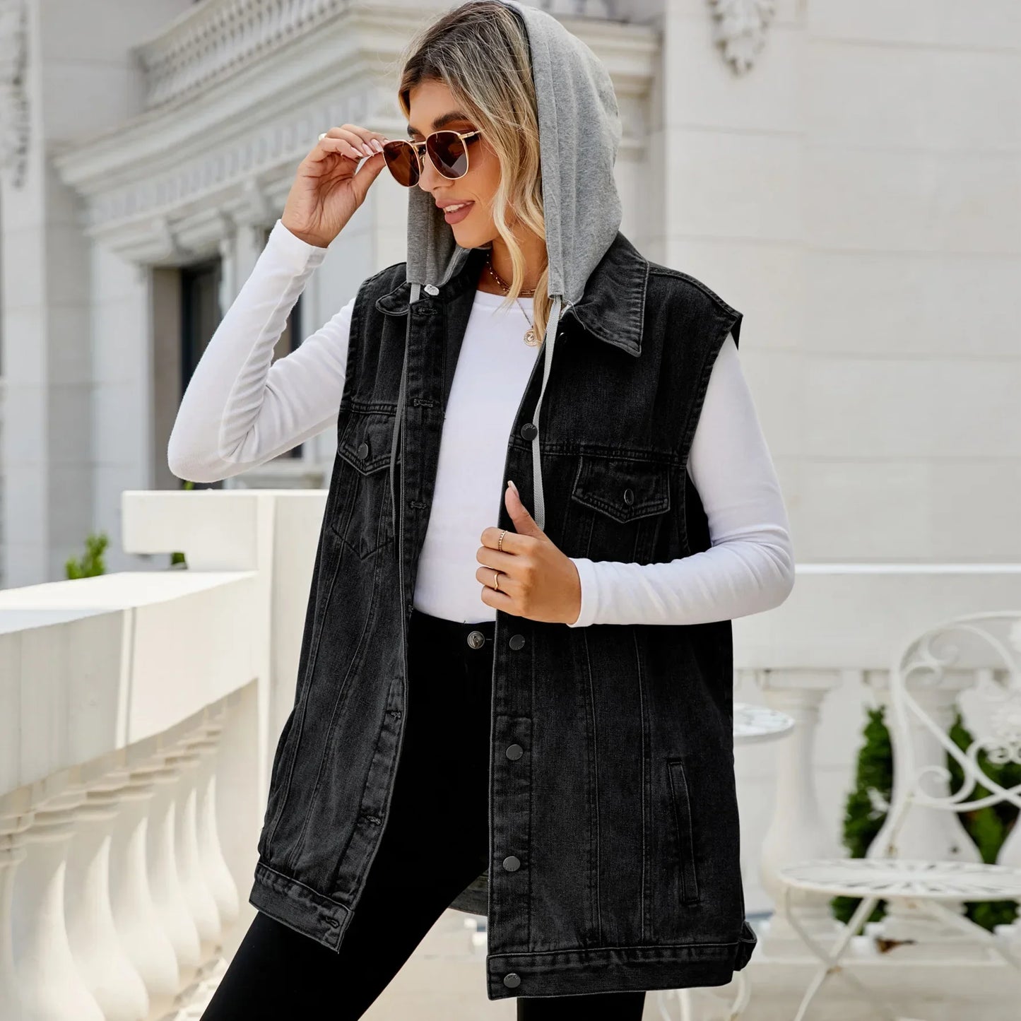 Women Autumn Winter Sleeveless Hooded Denim Jacket Vest Single Breasted Ripped Pockets Fashion Loose Cardigan Jackets