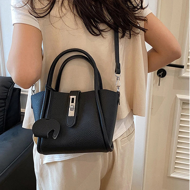Fashion Design Women Bucket Bag Brand Trendy Basket Bag Versatile Simple Solid Color Texture Women's Bag Shoulder Crossbody Bag