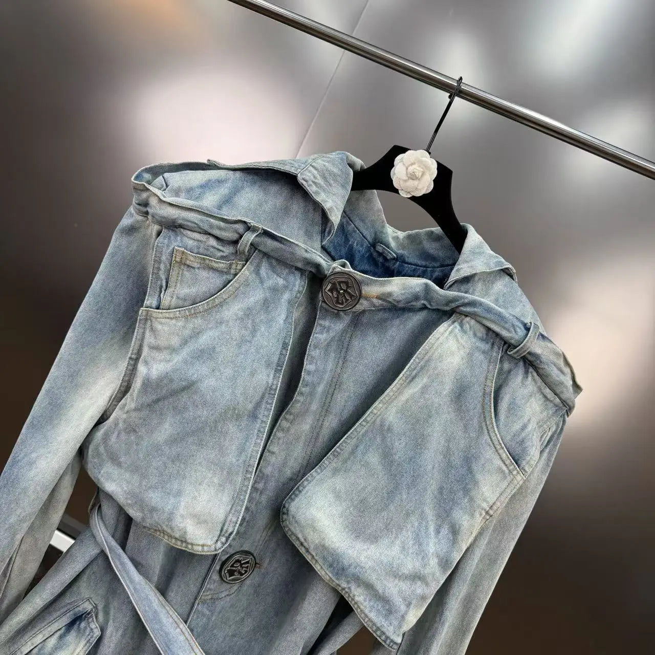 VGH Fashionable Patchwork Bandage Windbreaker for Women Lapel Long Sleeve Slimming Temperament Denim Jacket Female Autumn Style