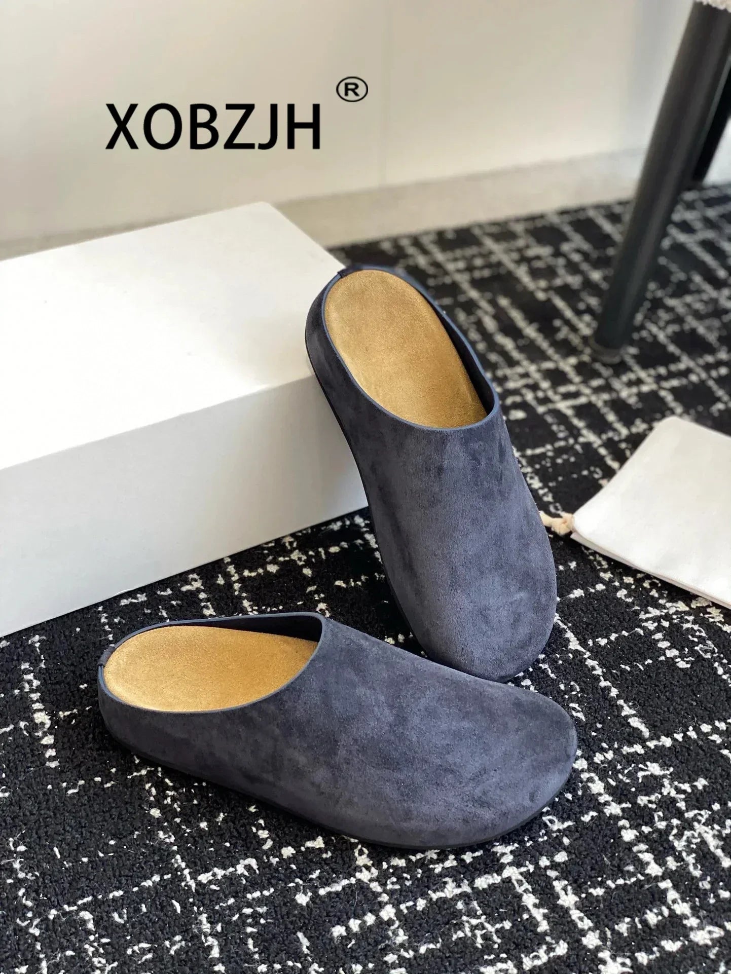 2024 Flat Slippers High Quality New Women KidSuede Mules Shoes Round Toe Casual ComfortSlides Woman Thick Sole Slippers Woman