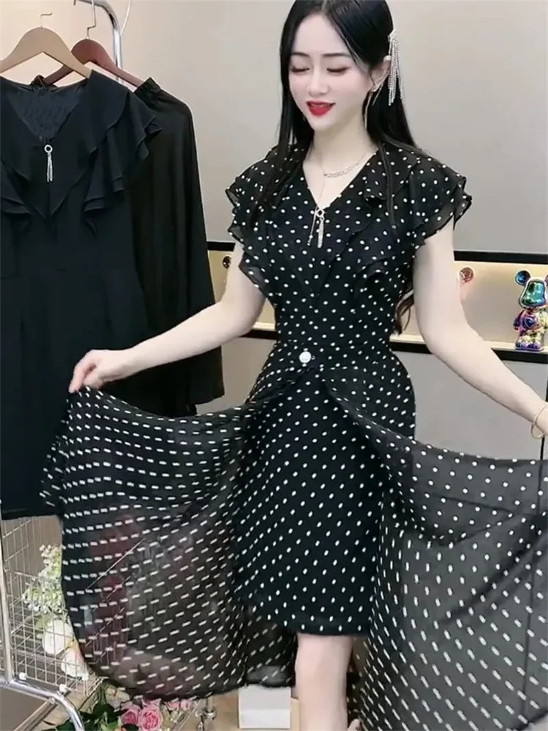 Fashion Dress Set Women's 2024 Summer New Polka Dot Style Sweet and Slim Ruffle Dress+Apron Two Piece Set Black V-Neck Dress Lad