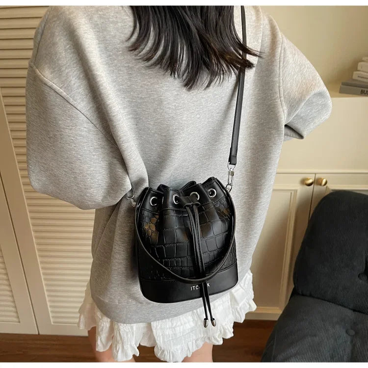 2025 New Trendy Women's Drawstring Tote Bag - Vintage Stone Texture Crossbody Satchel with Retro Minimalist Design
