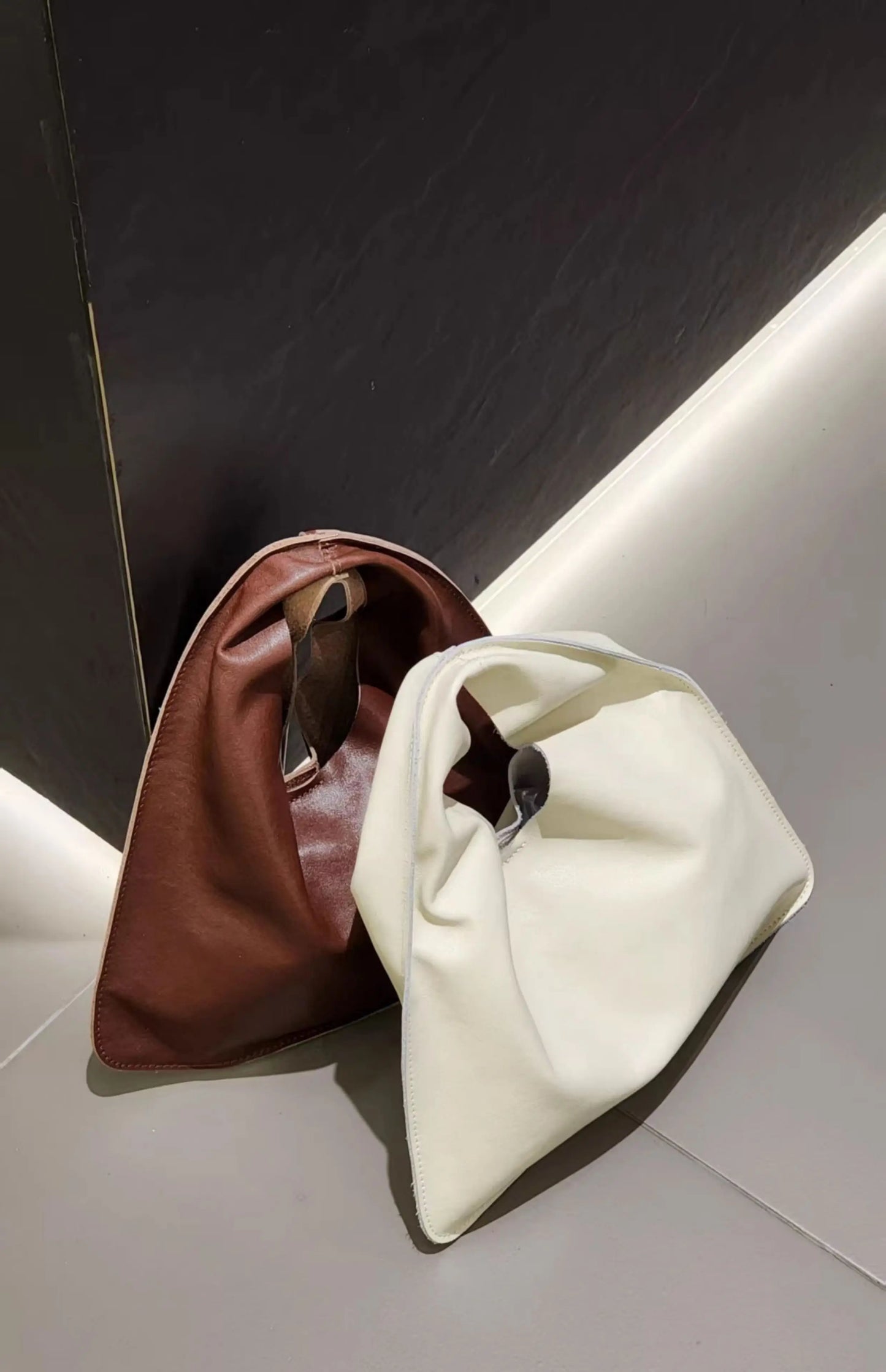 Original Designer Brand Leather Handle Dumplings Cloud Bag Underarm Shoulder Crossbody Bags for Women Hot Selling